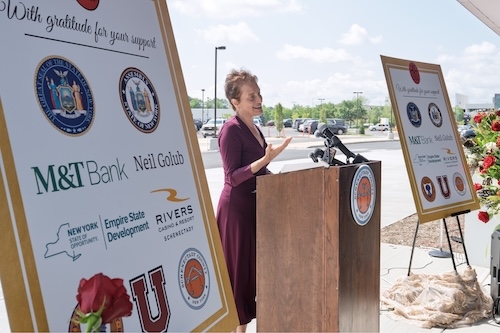 Just over a year ago, ground was broken on an all-purpose arena that would serve as the new home of the Division I men’s and women’s hockey programs. A mere 13 months later, the M&T Bank Center at Mohawk Harbor was officially unveiled during a ribbon-cutting ceremony and tours Thursday morning. A gathering of state, county and local officials and dignitaries, including New York Gov. Kathy Hochul and Union President Elizabeth Kiss, celebrated the milestone.