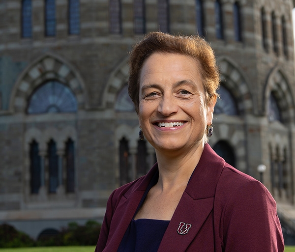 President Elizabeth Kiss