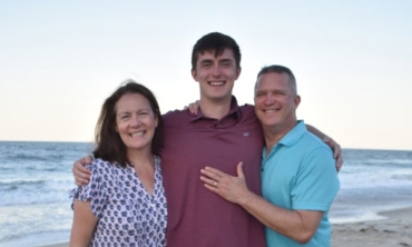 Melinda Goldner and family