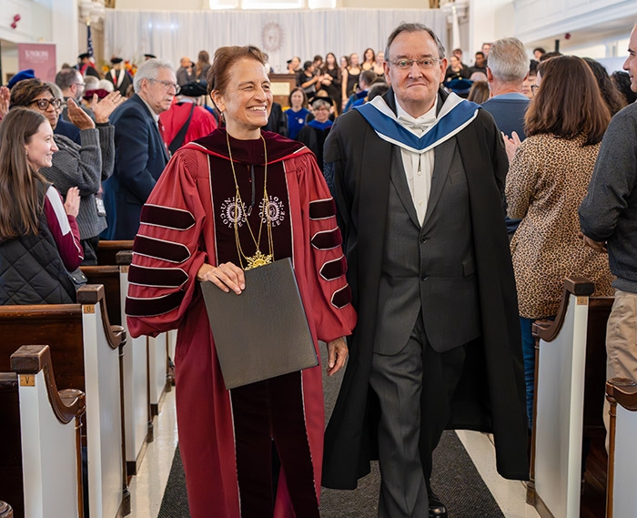 President Elizabeth Kiss and her husband Jeff Holzgrefe